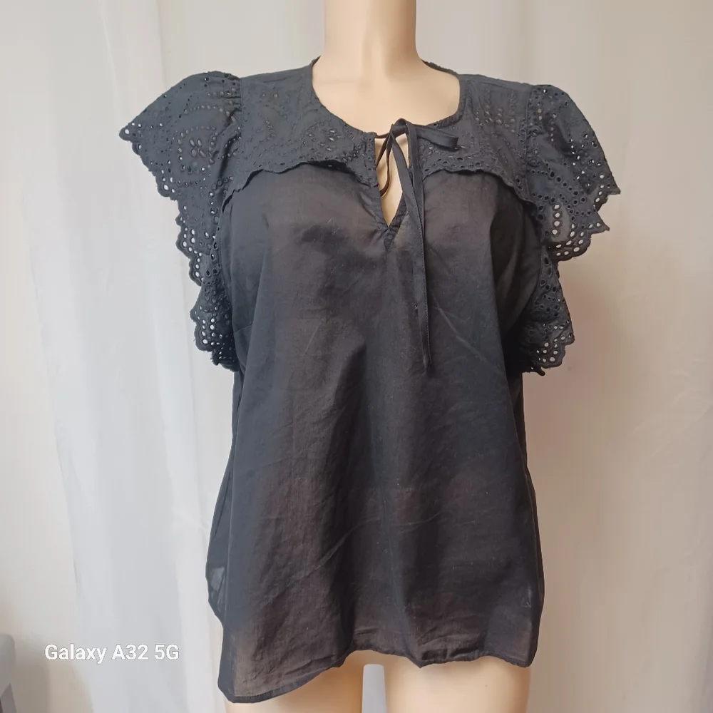 Nine West Women Size XL Black Flutter Sleeve Blouse with Tie Front - Picture 1 of 12